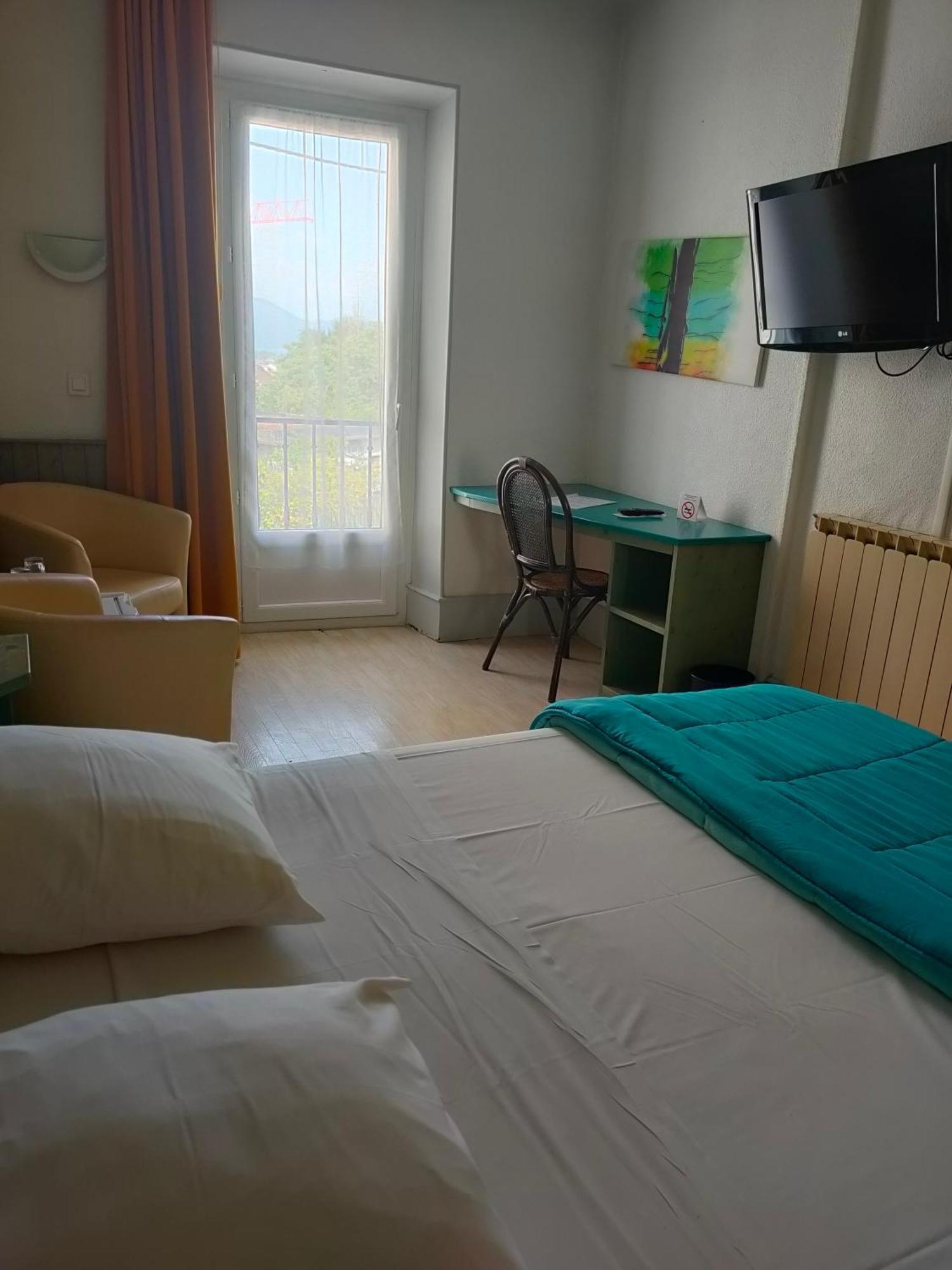 Hotel De La Grotte Aix-les-Bains Zewnętrze zdjęcie