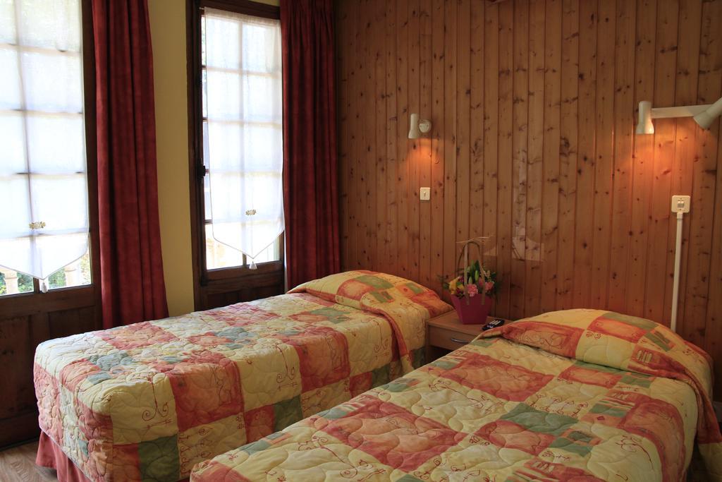 Hotel De La Grotte Aix-les-Bains Zewnętrze zdjęcie